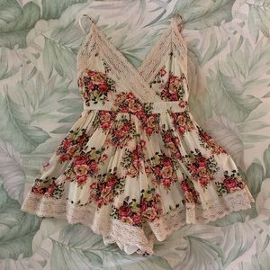 Wishlist Dresses - Mini romper! Wishlist Dresses - Mini romper!